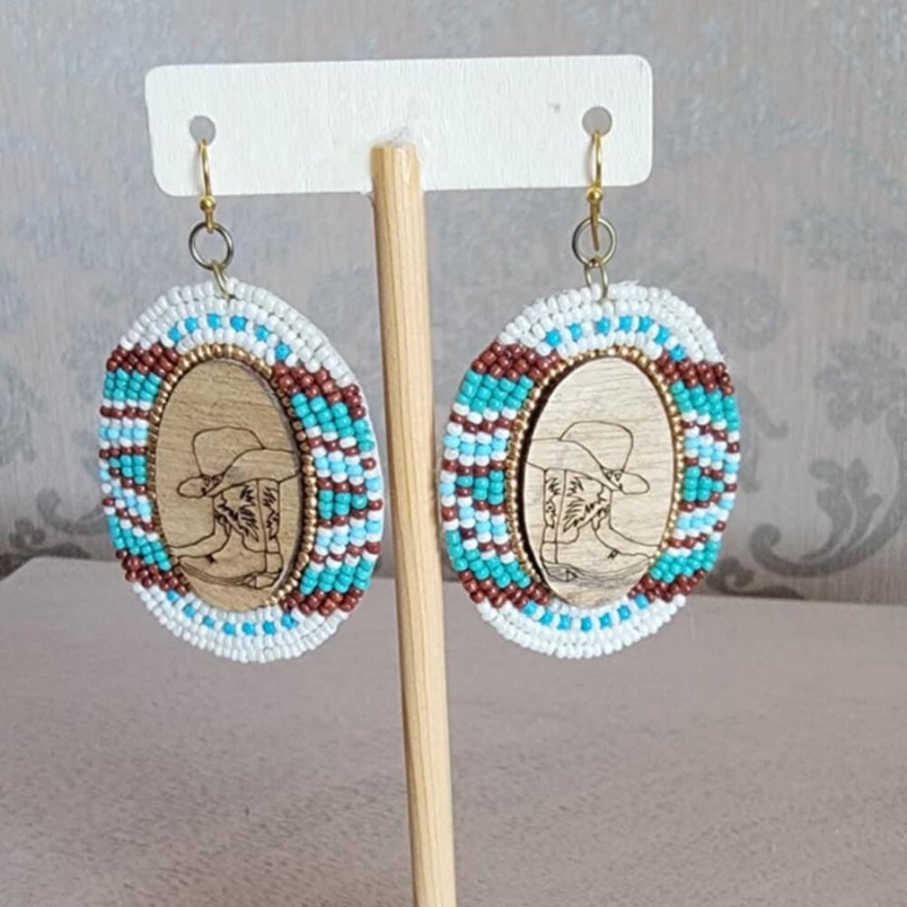 Rodeo Ridge Wood and Ivory Multi Seed Bead Oval Earrings
